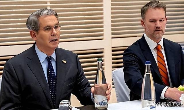 特朗普一刻不想等了！一架专机飞抵北京	，这次派的高官，很有讲究