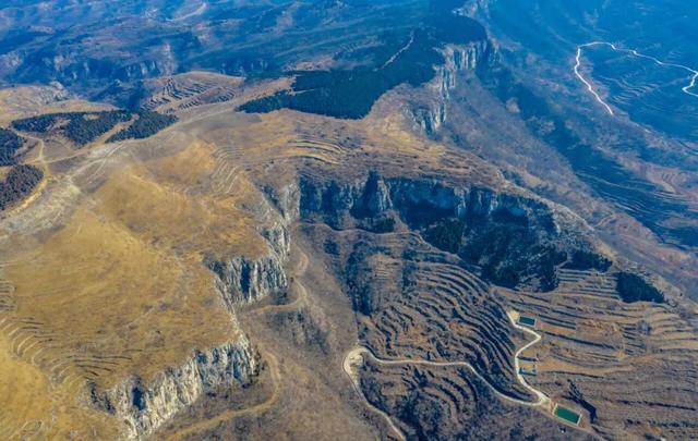 梯田叠上云端，济南私藏了“大地琴弦”！