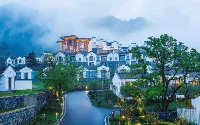 塔川秋色已上线！乌桕+民宿，等你来打卡~ | 皖美秋日