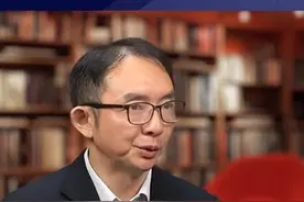 崇洋媚外！专家强烈取消中国日历上的所有洋节，评论区炸锅！图片