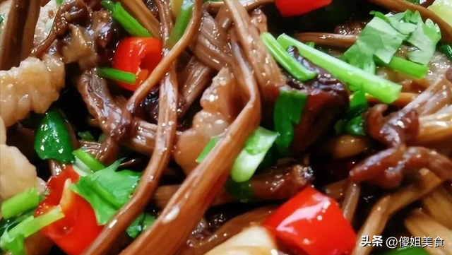 大量上市！含18种氨基酸，吃山药不如吃它，随手一炒，比肉还鲜！