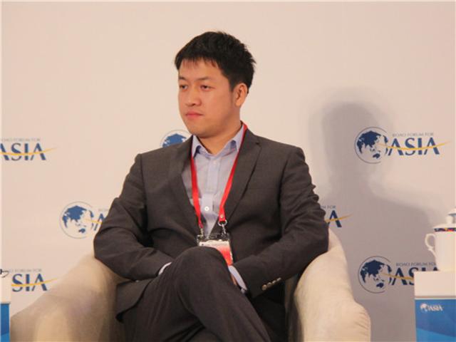 二手赛道双寡头成形：转转VS闲鱼，谁在定义未来消费规则？