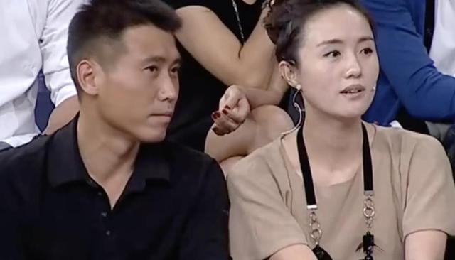 朱媛媛去世5个月后，辛柏青和李乃文现身大孤山，整个人憔悴好多