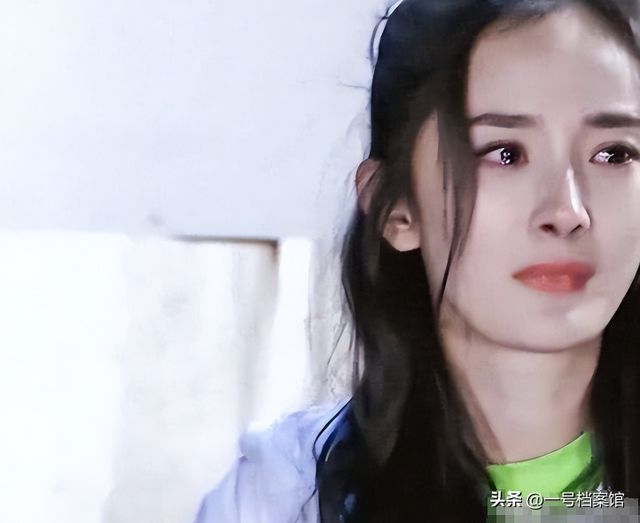 陪玩陪睡只是冰山一角，继王晶曝潜规则后，王家卫又被曝 唐嫣遭殃