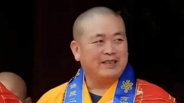 知名女星被曝是少林方丈的情妇？照片流出！女主辟谣，内幕曝光
