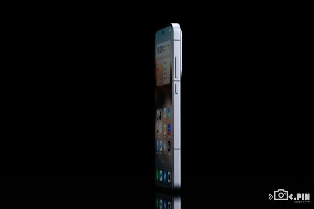 2599买骁龙8至尊版芯片，iQOO还在买芯片送手机