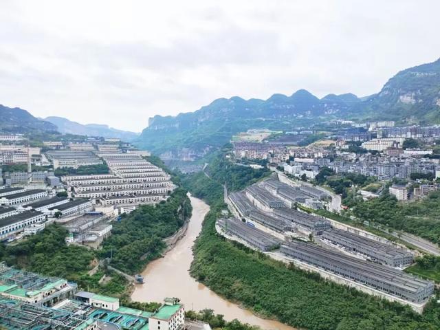 赤水河畔，川黔渡口二郎滩