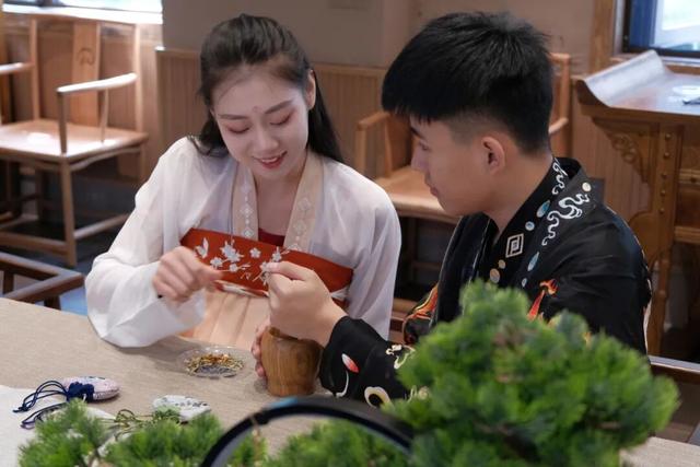 指尖纳福！日照天台山旅游区元旦福气体验，把年味与心意带回家～