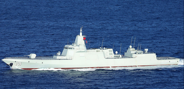 澳大利亚再撞枪口！入侵西沙被我军热焰弹反击后，澳军机仓皇溃逃