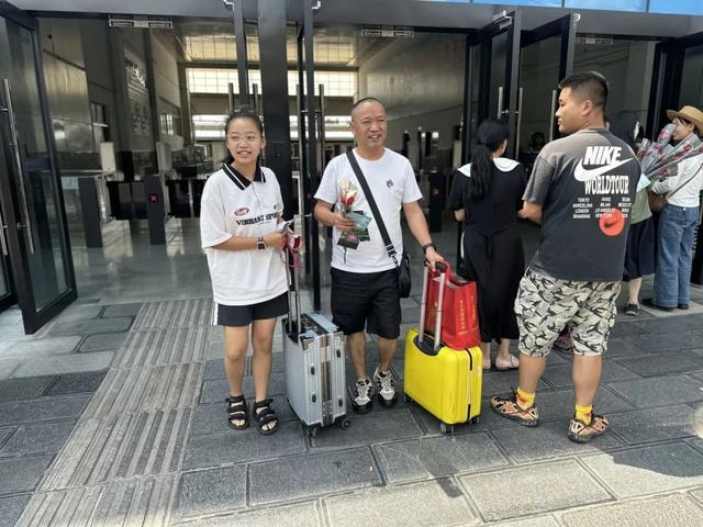 19.7℃的夏天 曲靖清凉好生活，成都⇆曲靖 避暑文化旅游专列首发到达