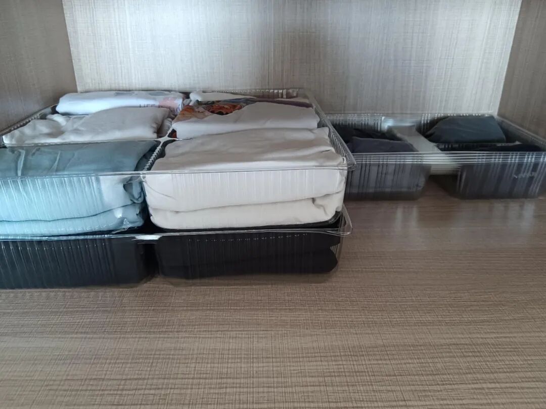 别扔饼干铁盒! 粘个底座变调料盘、针线盒, 实用又好看(图15) 别扔饼干铁盒! 粘个底座变调料盘、针线盒, 实用又好看(图15)
