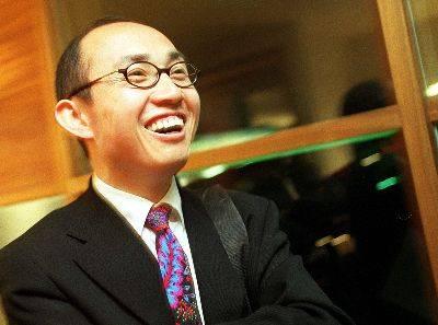 李嘉诚为什么甩卖内地房地产