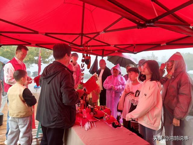 乾县：“庆‘双节’ 树新风 文明与山水同美”主题活动扮靓景区文明