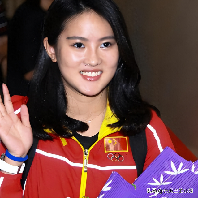 关系藏不住了！奥运冠军陈若琳放着霍启山不选 ，原来她喜欢这样的