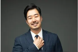 我，曾年薪百万，42岁去加拿大做建筑木工，发现工地上很多女孩图片
