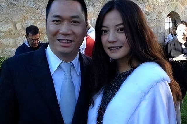 封杀四年，49岁赵薇突传消息，因胃癌去世传闻5个月前就真相大白