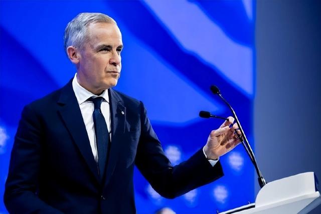 加拿大又“反水”了？特朗普100%关税威胁，卡尼“撇清	”与华关系