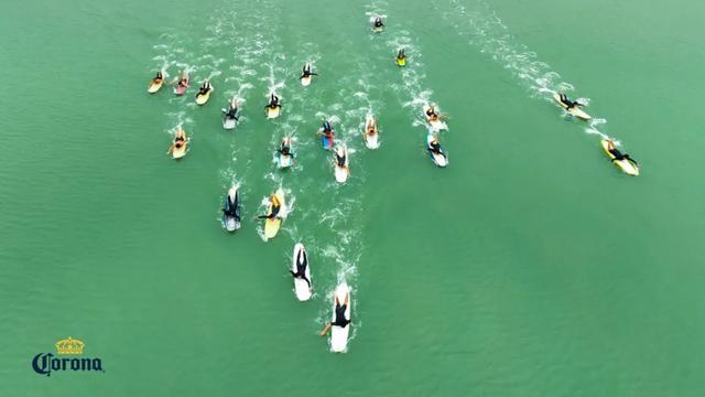 三场大赛嗨到年底！跟着冲浪赛游万宁，在暖冬里重温夏日