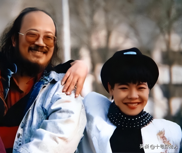 春晚爆红后，她洗完澡从23楼一跃而下，临终时最后喊了声“妈妈”