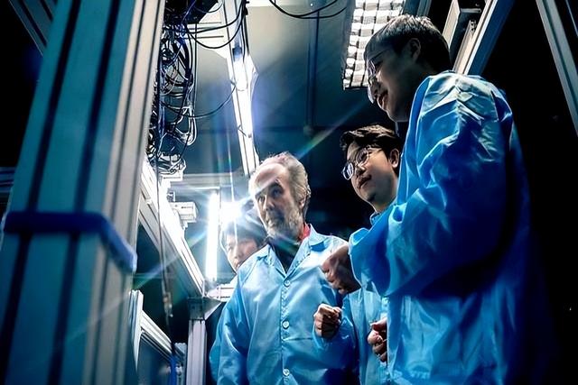 美霸权能撑多久？密集对华打压后，中国随手反制直接加剧美国危机