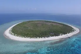 中国最南端的领土曾母暗沙，为何没有派兵驻守？可以填海造陆吗图片