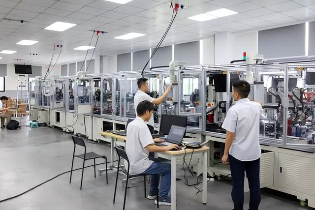郫都企业打造标杆场景，引领智能生产与医疗消毒新变革！