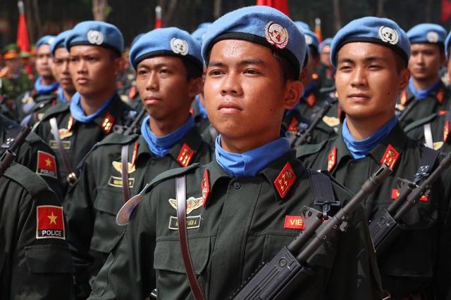 越南与中国杠上了？中国前脚定下9月3阅兵，越南后脚就定9月2！