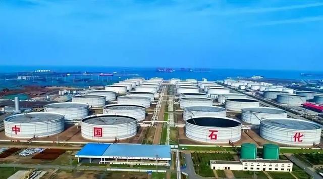 明抢5000万桶石油后，特朗普转头才发现：中国连一桶都不肯买了