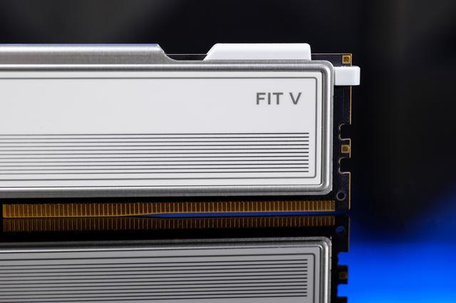 KLEVV科赋FIT V评测：6000MT/s DDR5内存可挑战6400MT/s