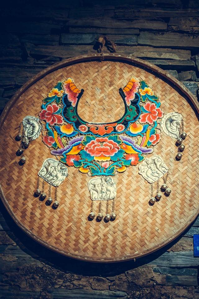 想玩点不一样，这个冬天，让我们去湘西过大年！