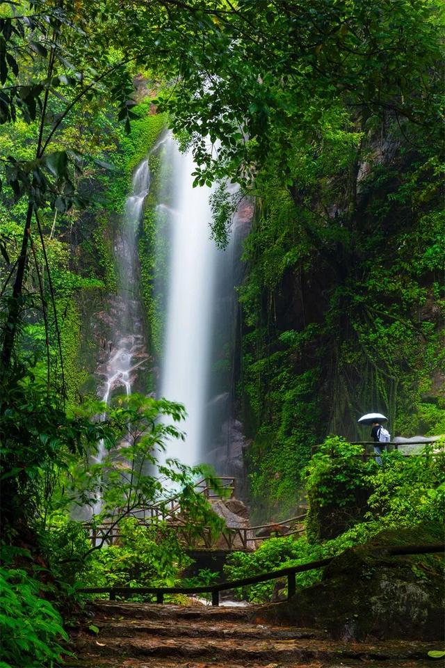 被位置耽误！云南这座21°C春日小城，三面与缅甸接壤，比版纳惬意