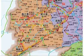 云南德宏州三面挨着缅甸，芒市以前叫潞西，瑞丽市像半岛图片
