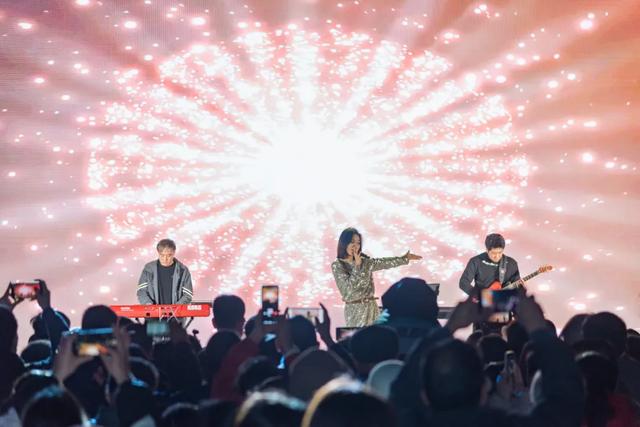 渔火映山水·漓江歌未央|阳朔县第二十五届漓江渔火节渐成国际性文化IP