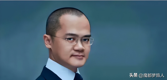 美团王兴烧了十年的护城河，三个月就塌了