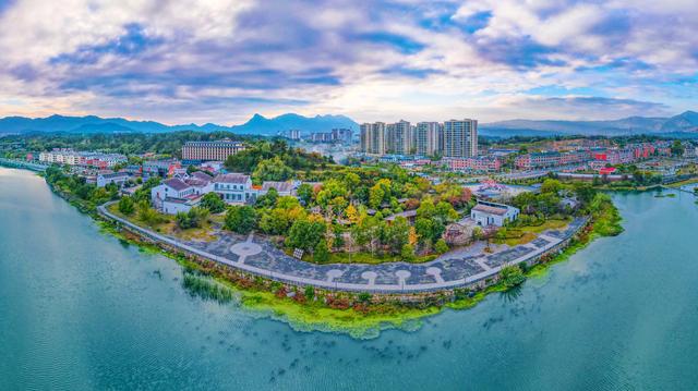 文旅融合赋能 温泉秋韵绘新篇