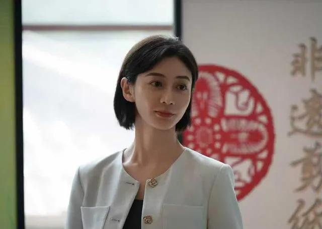 36岁！凭“丰满身材”在《生万物》封神！狠狠打了“白幼瘦”的脸