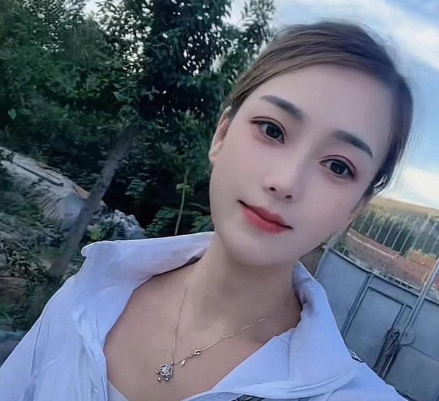 传安徽“女神”卡友王迪去世	，仅37岁，友人称原因，名下三辆德龙