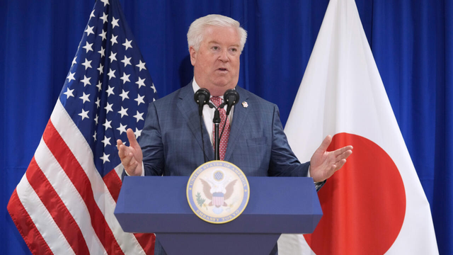 美国不许日方低头，祭出重磅手段；高市醒悟，对华作出重要表态