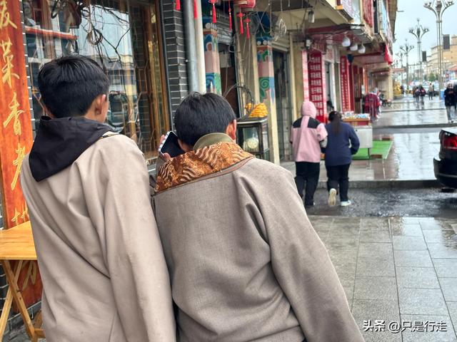 2025年甘南自驾游（六）：最美江南独库路，若诗若画美花湖