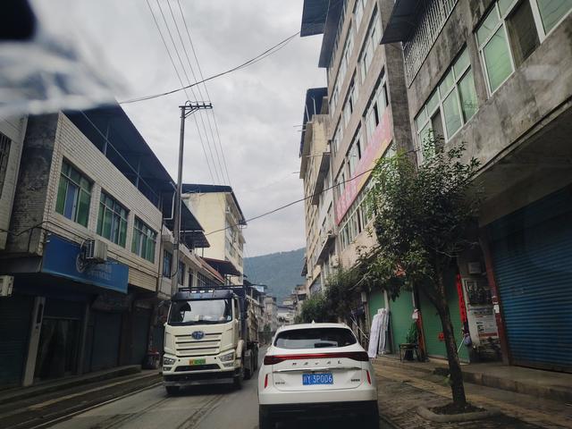 南行漫记：汉中南郑区到巴中恩阳区，9小时233公里的行走路书