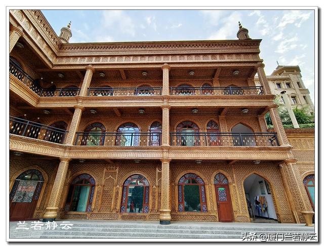 青海西宁市区里的几座清真寺 & 下南关美食街