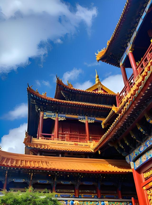 《金陵一对. 联连中国》上联: 雍和法镜六根潜龙福地；