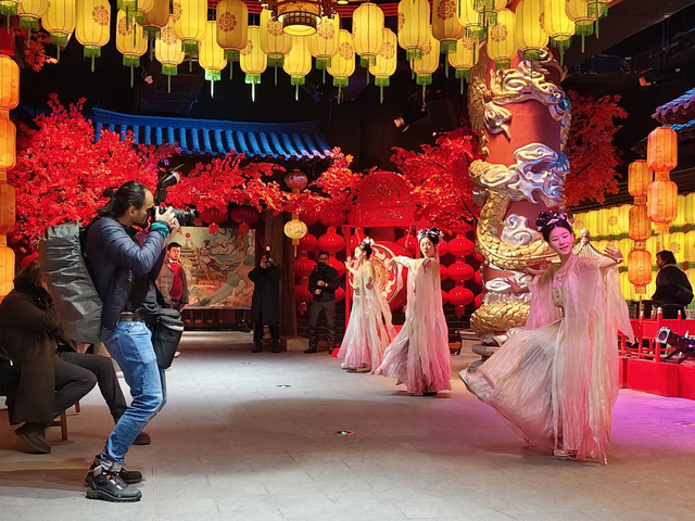 Hello冰雪Go吉林 | 外国媒体沉浸式体验历史演艺 感受文旅新业态