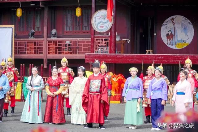 贵州锦屏隆里古城隆重举办花脸龙嘉年华暨国庆中秋系列活动