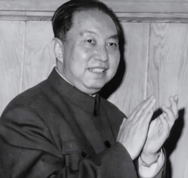 78年他调任北京市委书记，对华国锋抱怨：我到天津屁股还没坐稳