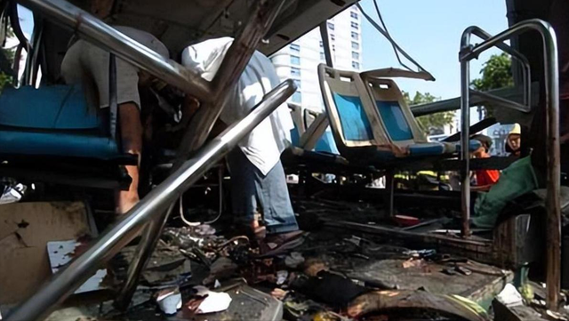 释囚比游客还潇洒！154人住五星级酒店，奢靡享乐资金来源成谜