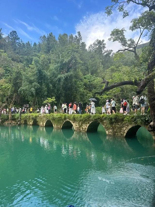 30个5A景区，去个十个合格，去过20个是牛人，全去过了不起！