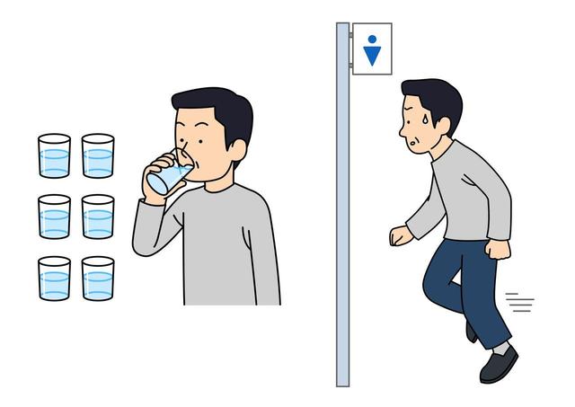 有没有前列腺炎，看喝水就知？患前列腺炎的人，喝水后或有4症状