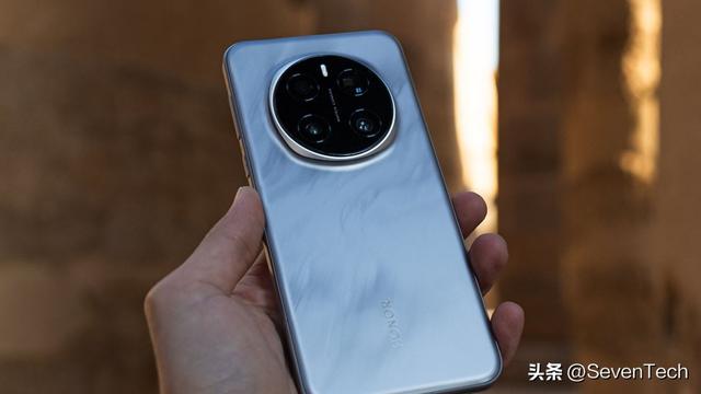 荣耀Magic 8 Pro前瞻：7000mAh破纪录，双3D生物识别重构旗舰标准