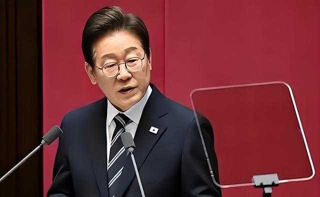一觉醒来，韩国“跪”了！GDP前9中，除中国，只剩2国未向美妥协